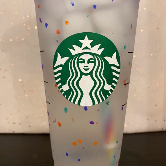 ✨🎉NEW Starbucks Confetti Cup🎉✨ - Picture 4 of 5